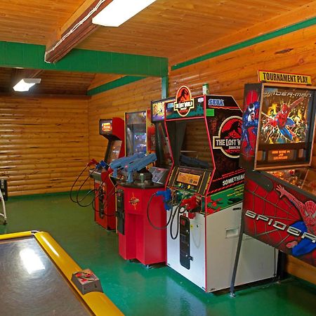 Arrowhead Resort Campground Plainville Екстериор снимка