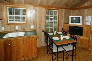 Arrowhead Resort Campground Plainville Екстериор снимка